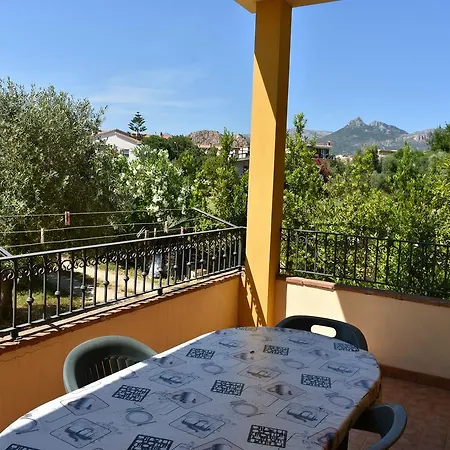 Tanit Apartment *